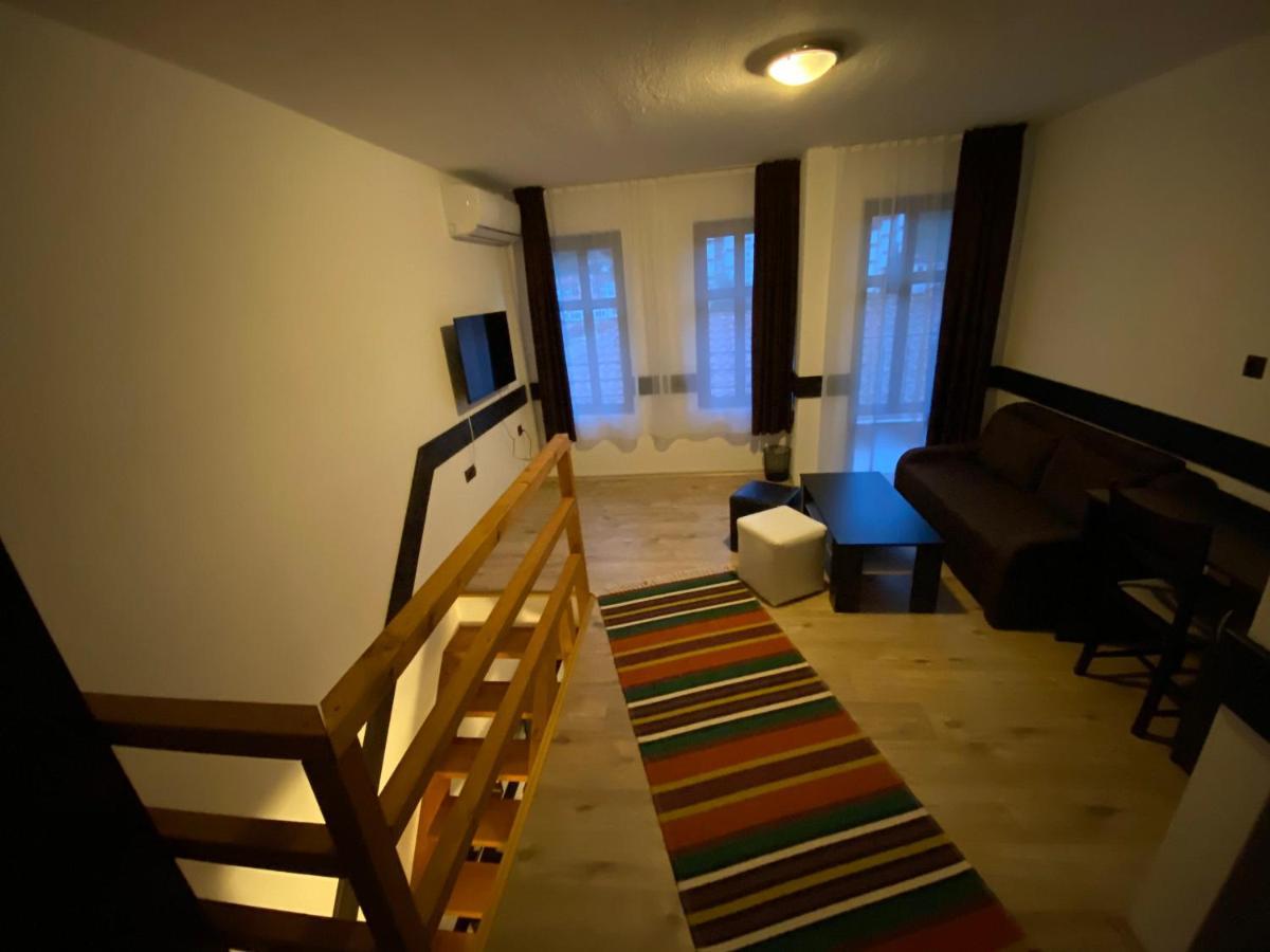 Апартхотел "Старият Град" В Етнографски Комплекс Zlatograd Exteriér fotografie