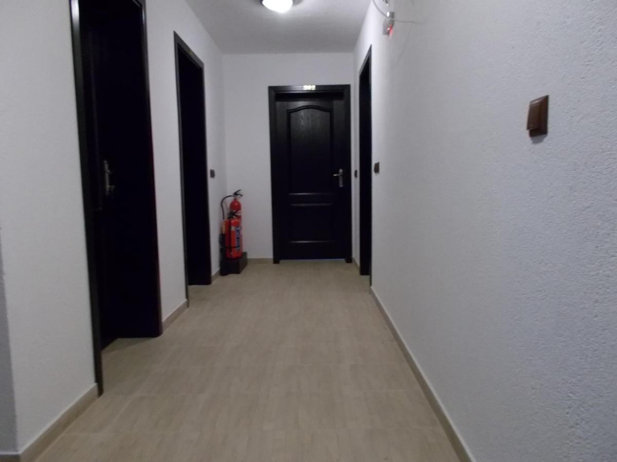 Апартхотел "Старият Град" В Етнографски Комплекс Zlatograd Exteriér fotografie